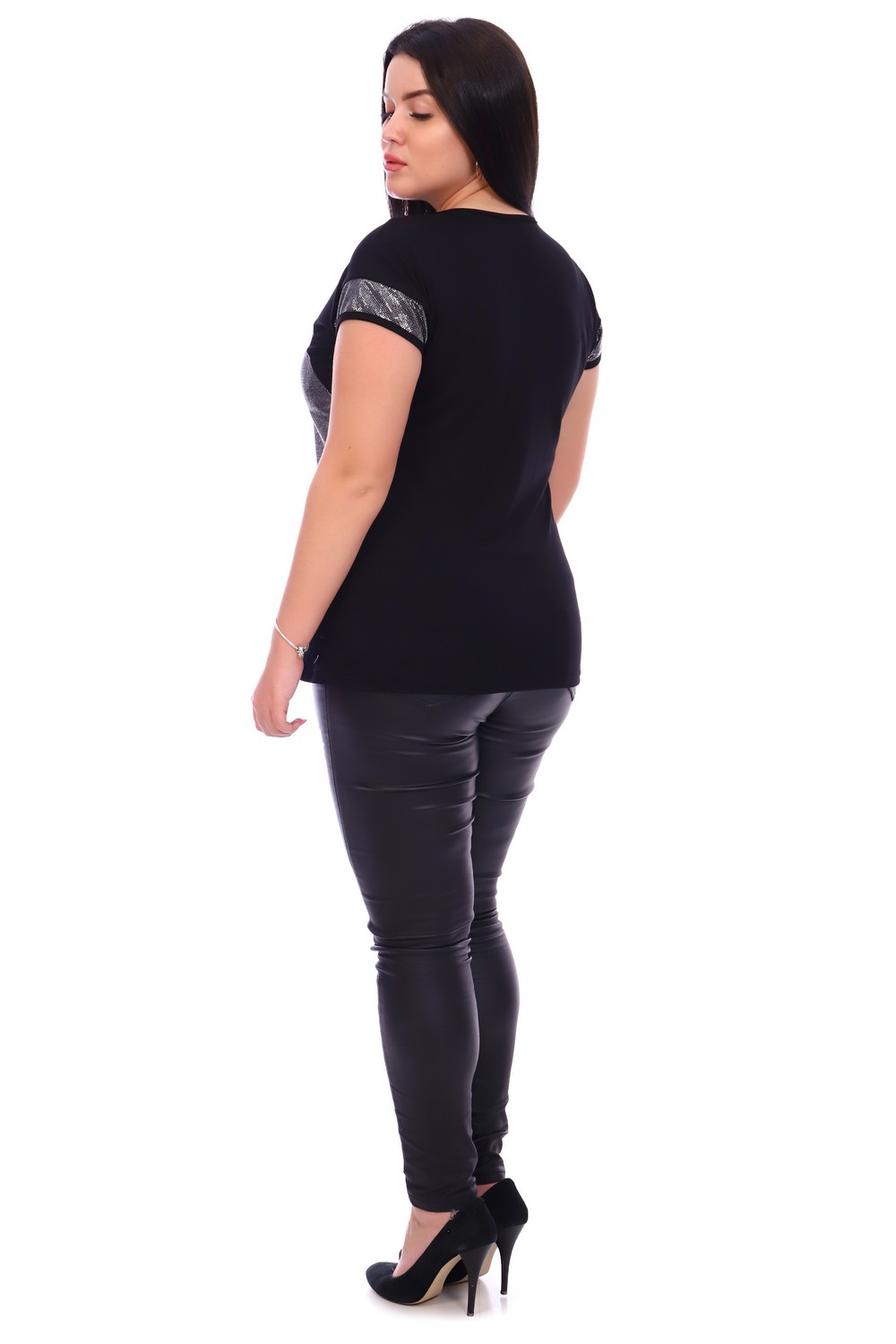 Фото товара 20534, черная блестящая футболка